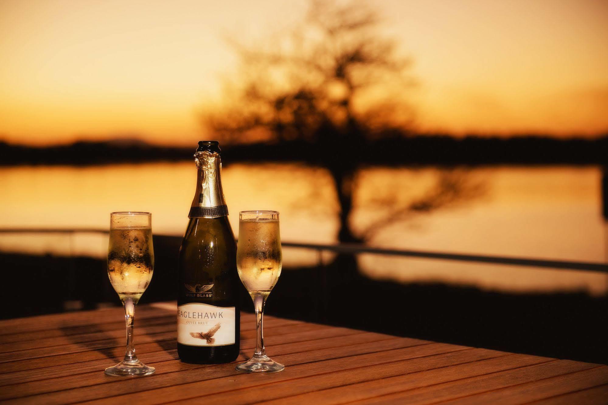 Ana Mandara Luxury Retreat Bed and Breakfast Port Macquarie Exteriör bild